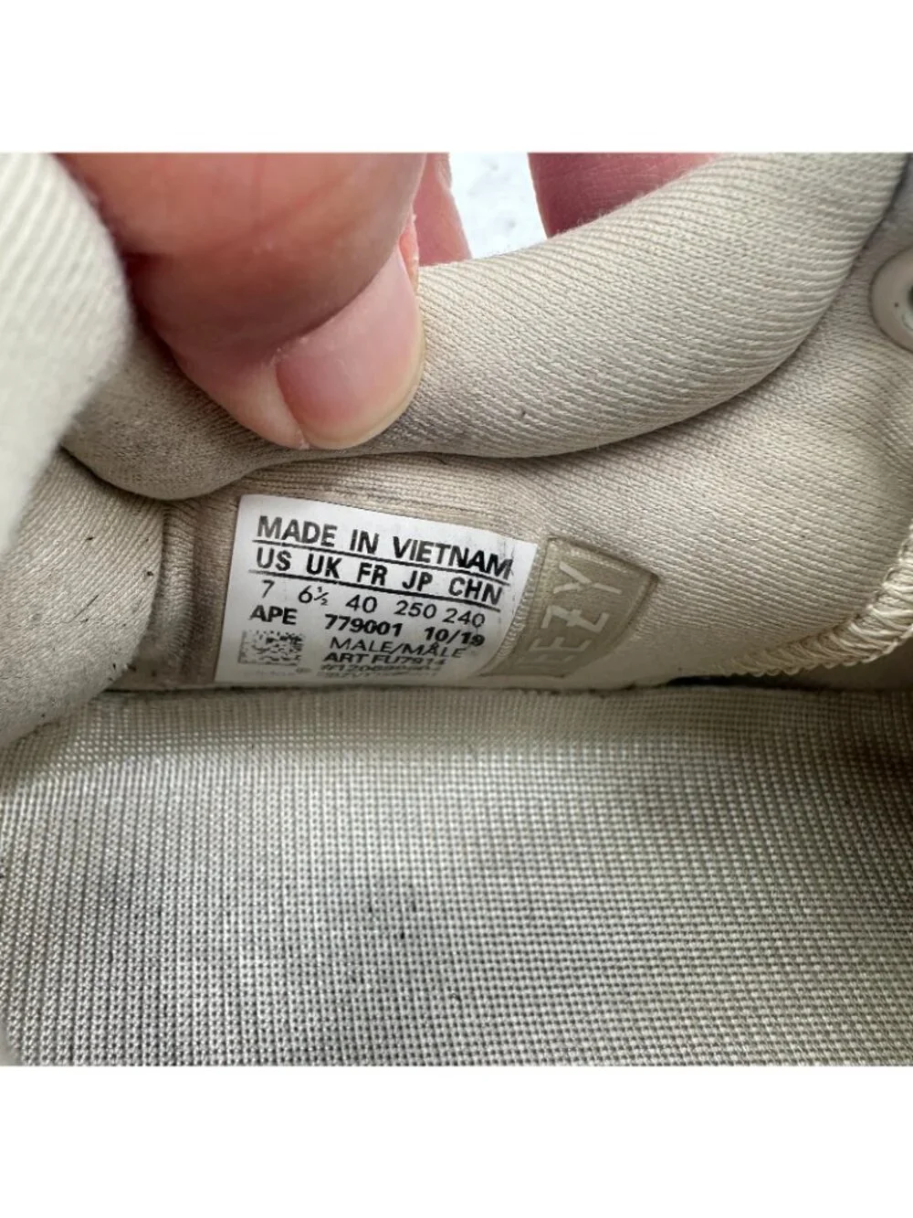 adidas yeezy boost